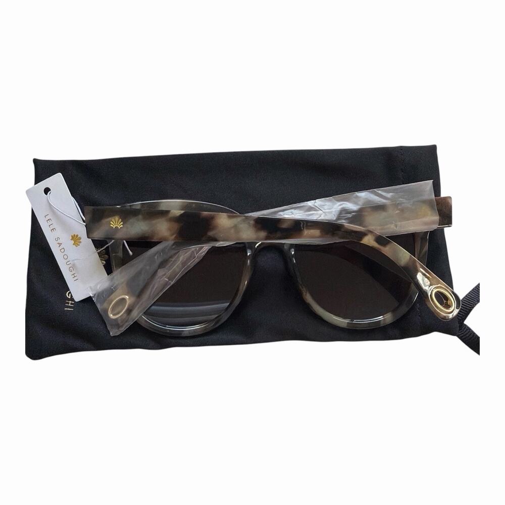 Lele Sadoughi Women's Tortoise Sunglasses New - Picture 5 of 8